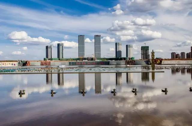 鄂尔多斯，草原明珠璀璨之地